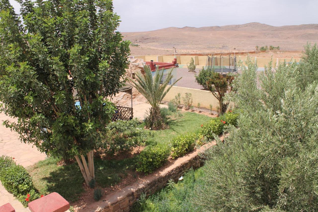 Dar Alfourssane Ferme D'Hote Уарзазат Экстерьер фото