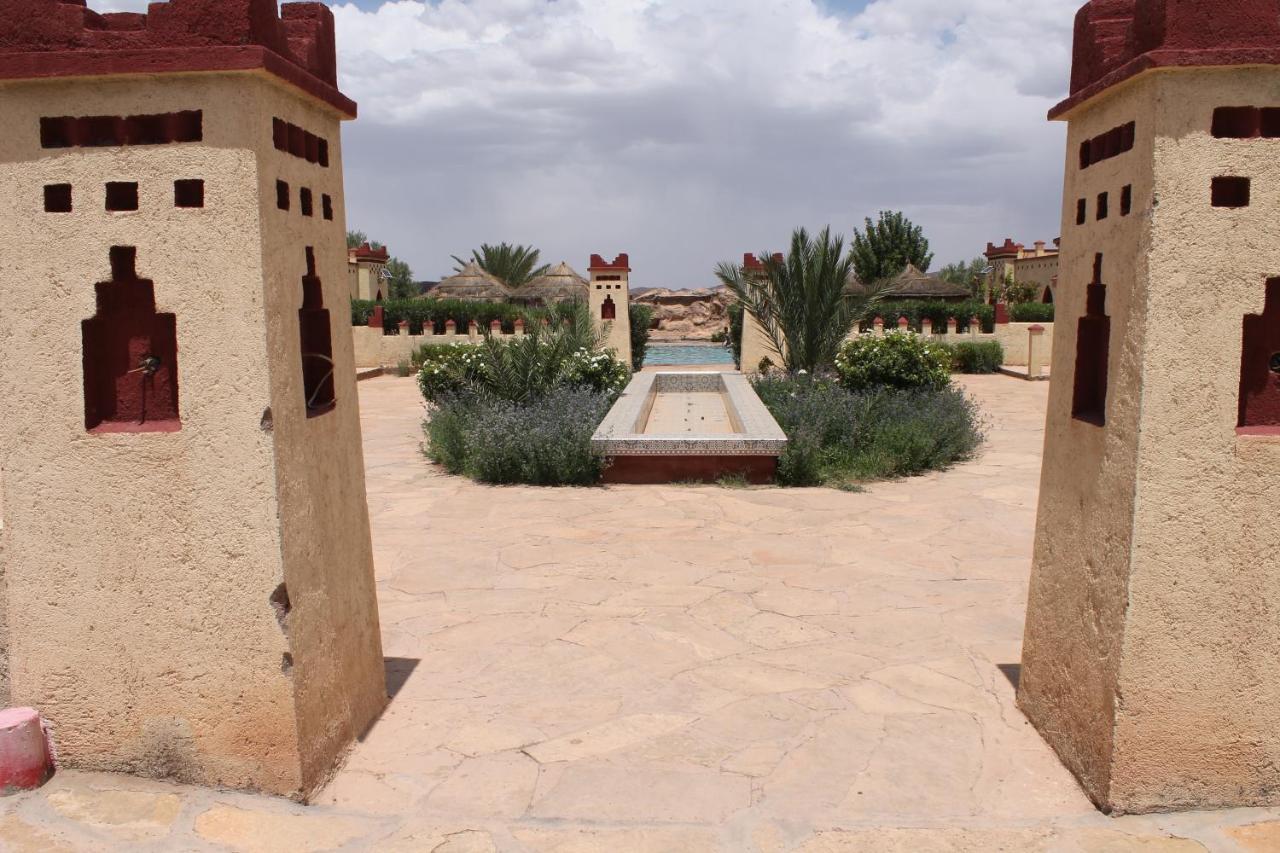 Dar Alfourssane Ferme D'Hote Уарзазат Экстерьер фото