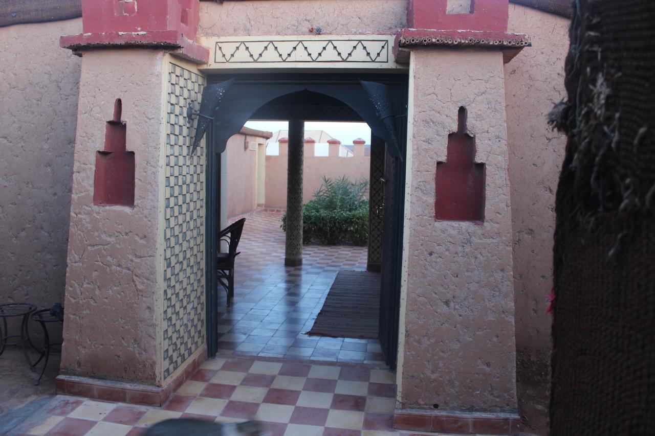 Dar Alfourssane Ferme D'Hote Уарзазат Экстерьер фото
